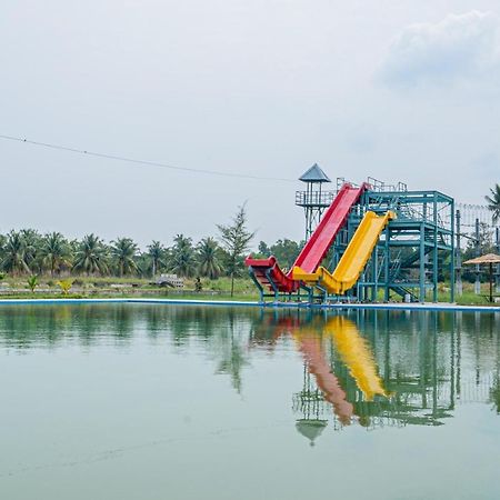 Kampung Sungai Rengit Kanopi Tipi酒店 外观 照片